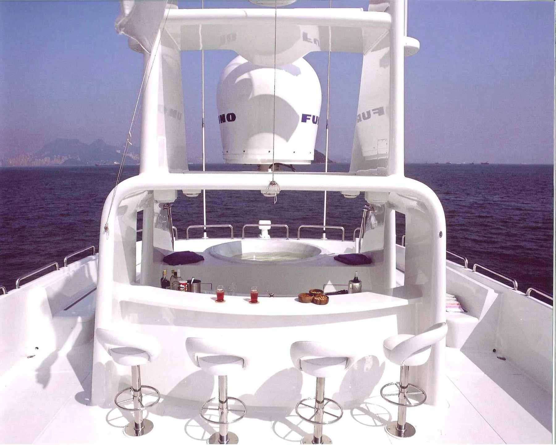 Exterior 2