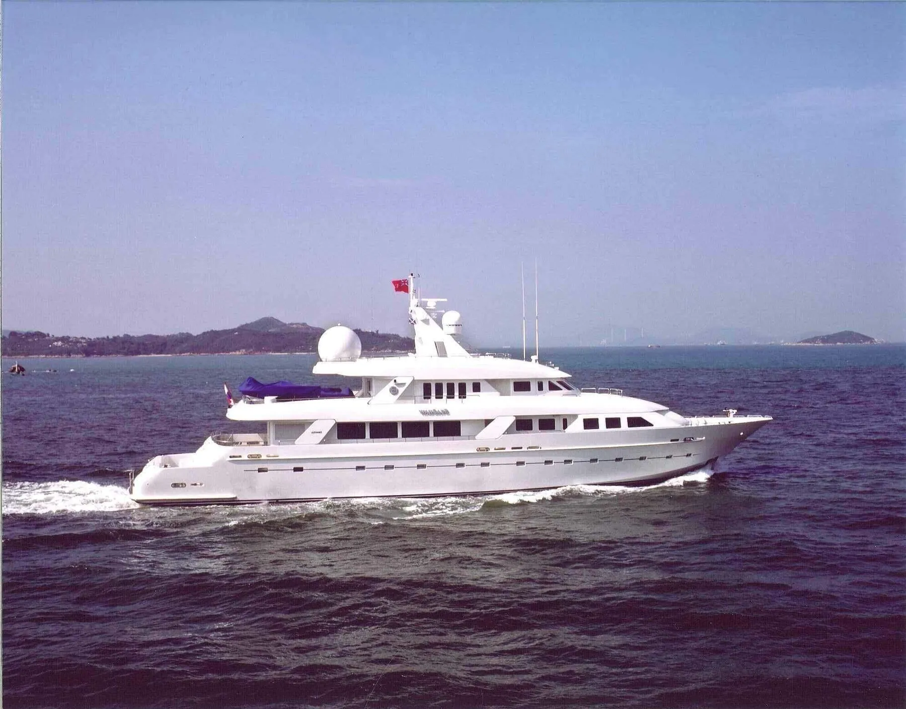 Exterior 3