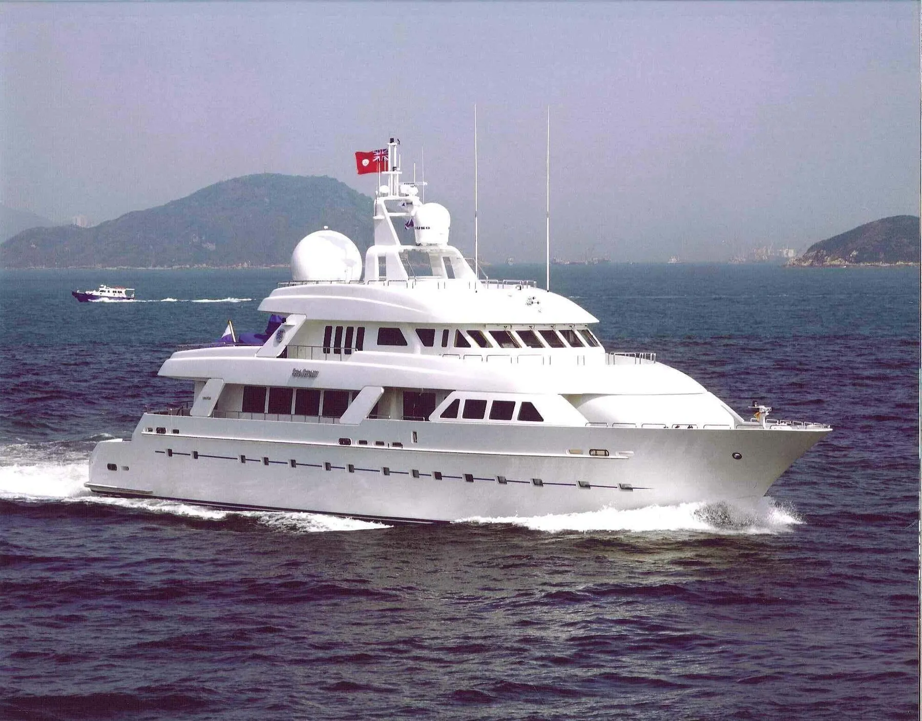 Exterior 4