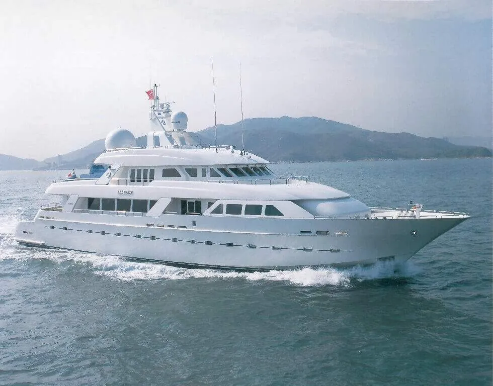 Exterior 5